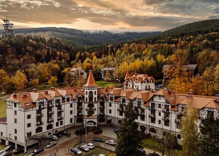 Buczynski Medical & 4*